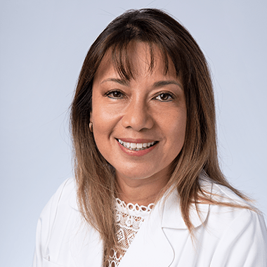 Chung Joo, Beatriz - Médica especialista